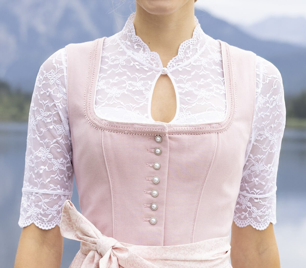 Nina von C. Dirndl Bluse Annette 1/2 Arm